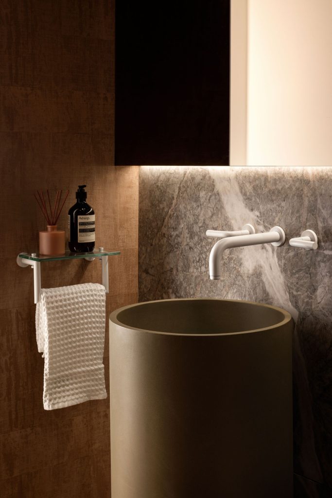 Bath & Vanity Surfaces